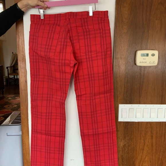 Super cute Burberry plaid jeans - Picture 2 of 4